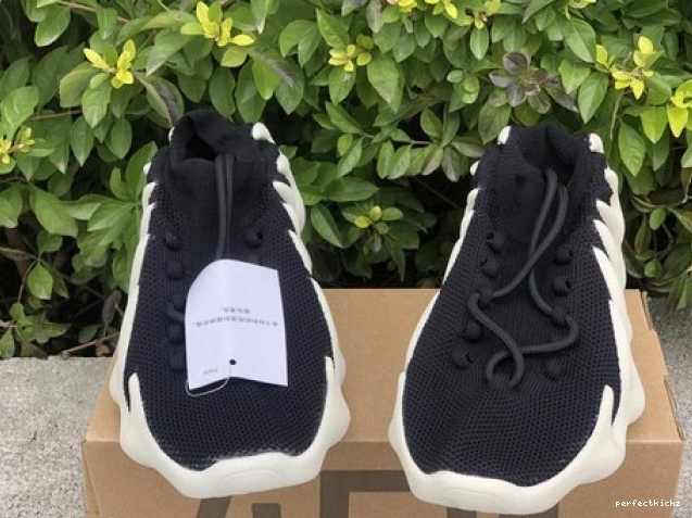 H68049 450 Yeezy Cloud Adidas Black 0815